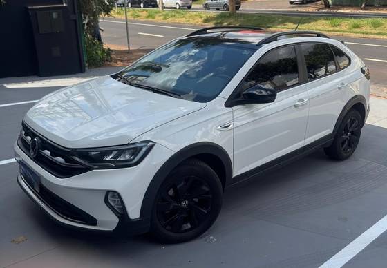 VOLKSWAGEN NIVUS 1.0 200 TSI TOTAL FLEX COMFORTLINE AUTOMÁTICO
